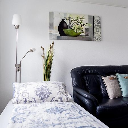 Ferienwohnung Muench Mit Balkon Großheubach Exteriör bild